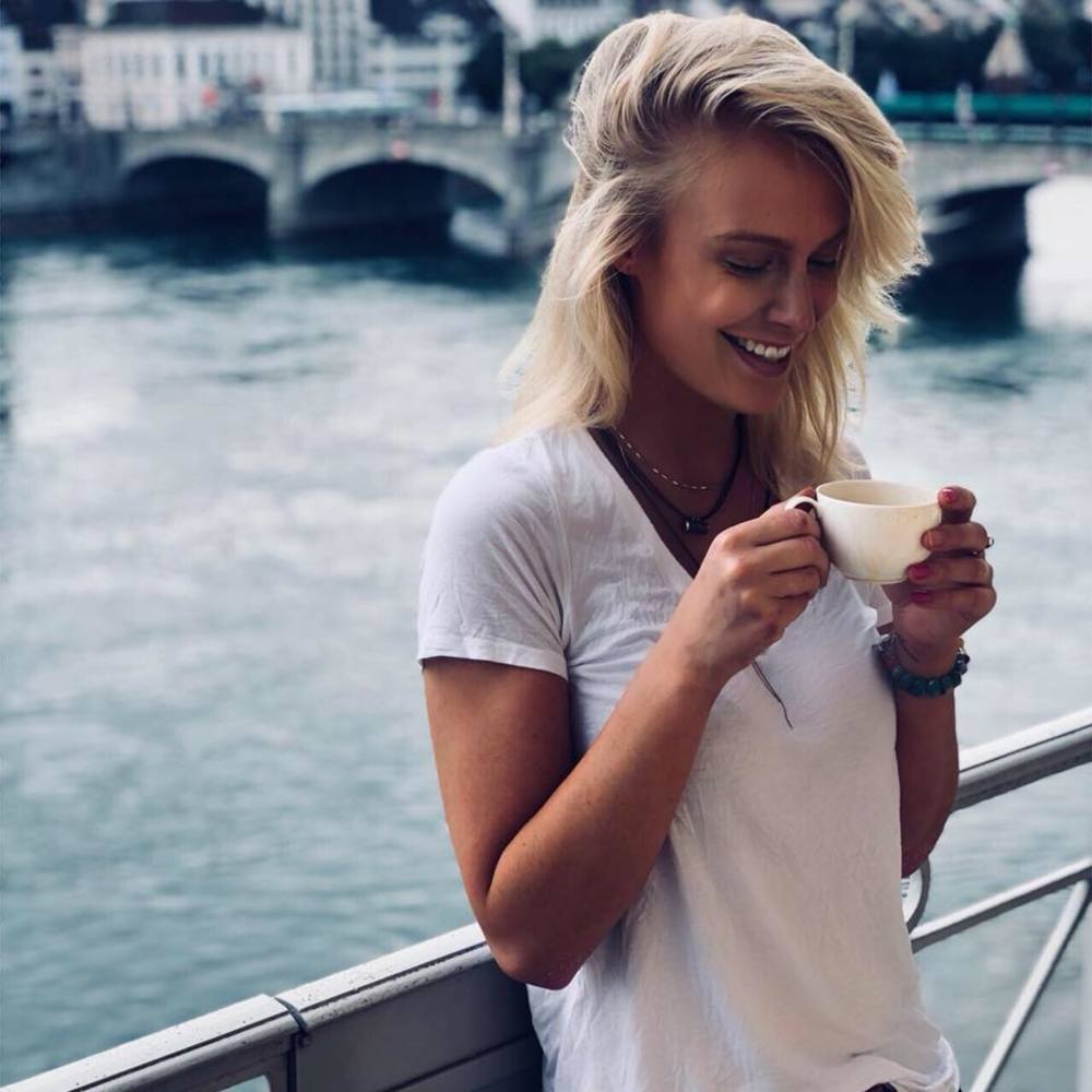 Meet your Posher, Caridee